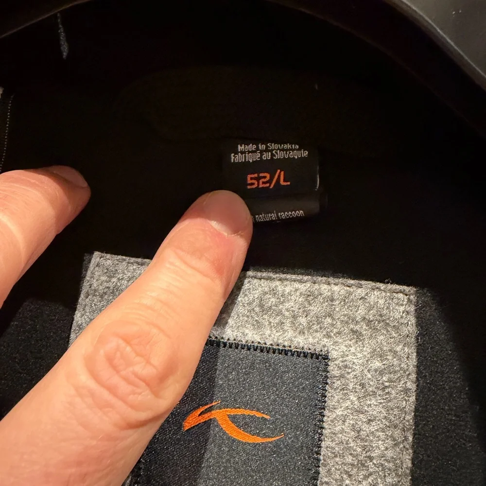 Men's Olive Green Ski Jacket with Fur Hood - Picture 10 of 11